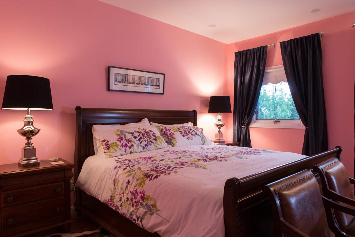 Bed and Breakfast Sleepy Creek Country Manor Bragg Creek Екстер'єр фото